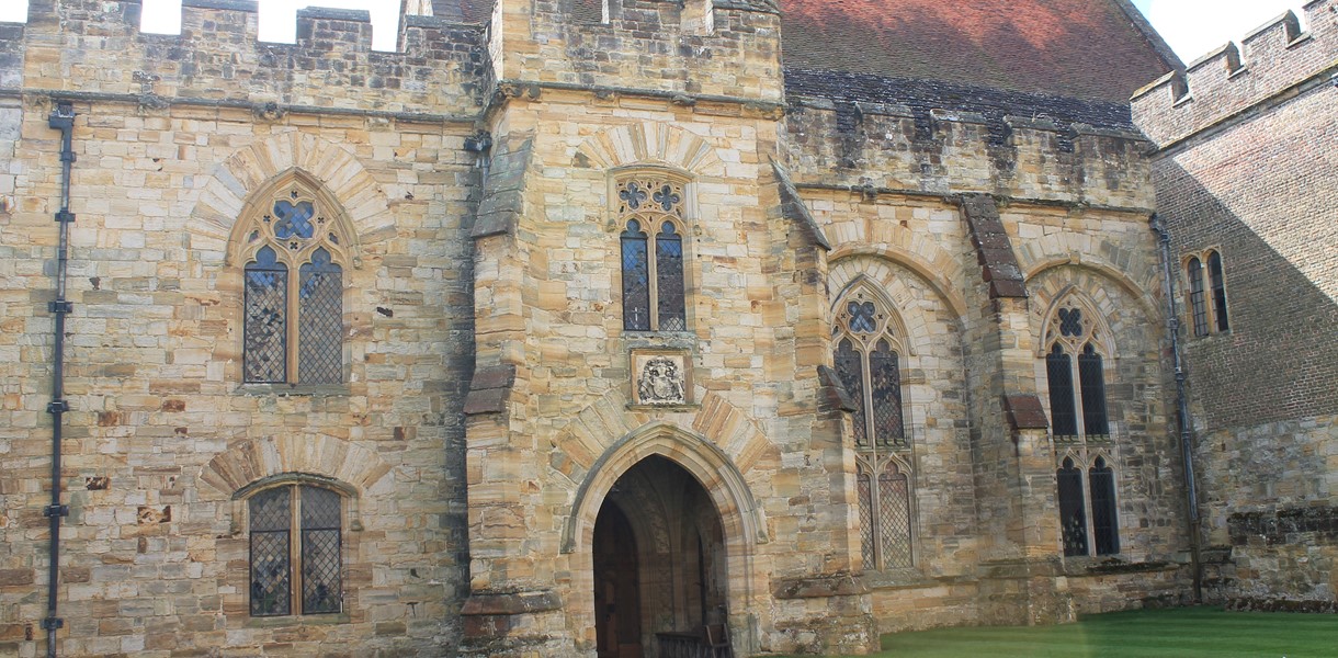 Penhurst arched entrance Image